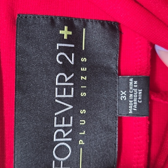 F21 Forever 21+ Plus Red Pencil stretch Skirt,3x - Picture 6 of 8